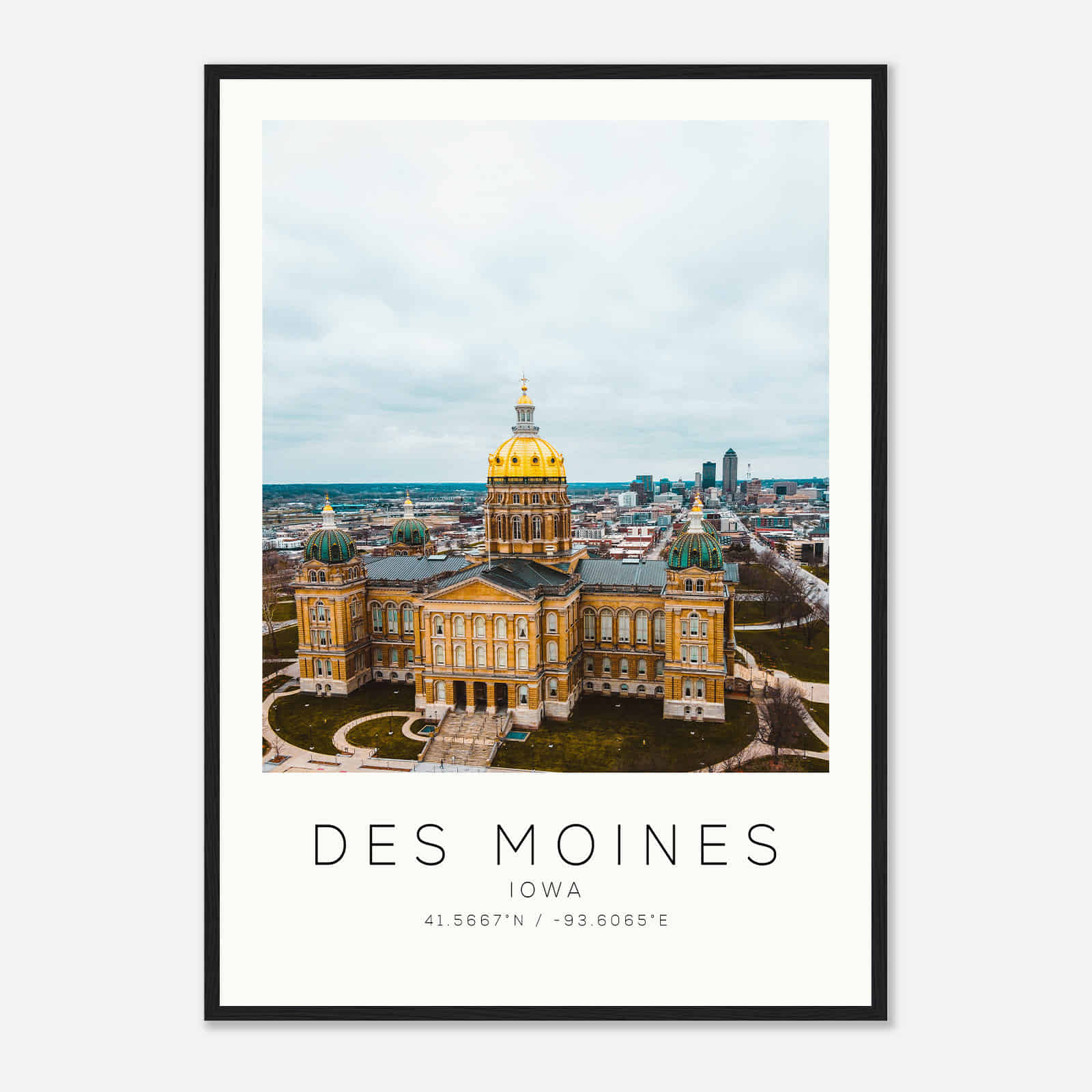 Des Moines Iowa Photo Travel Poster, Des Moines Travel Print, Minimalist Travel Print DS1 Des Moines Iowa Photo Travel Poster, Des Moines Travel Print, Minimalist Travel Print DS1